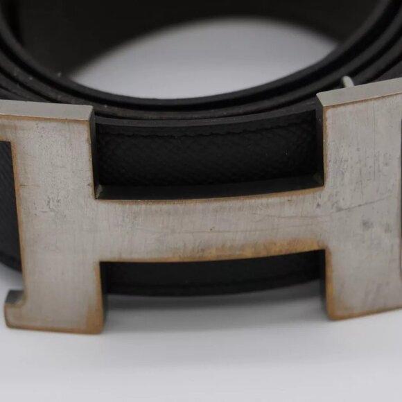 HERMÈS 95 H Guillochee Buckle Reversible Belt Noir/Silver Leather Strap - Picture 10 of 15
